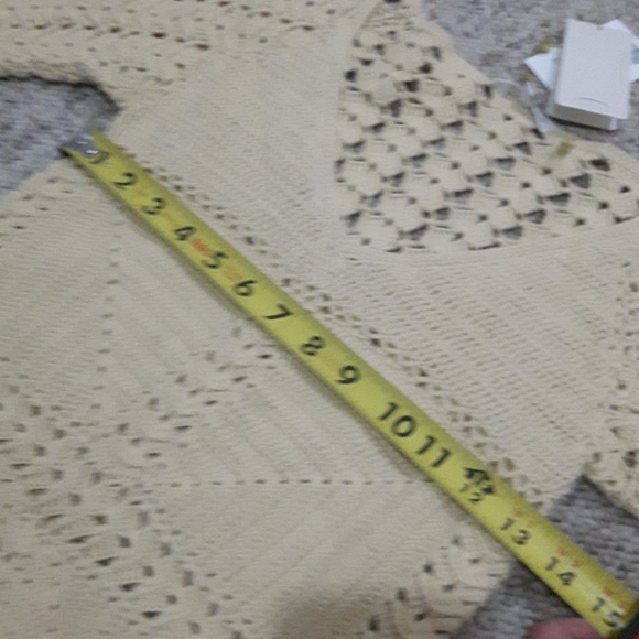 Minnie Rose Cream Crochet Top - NWT - Picture 4 of 9